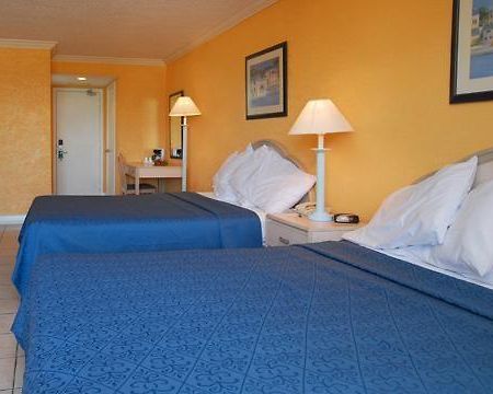 Holiday Inn Express & Suites Nassau Quarto foto