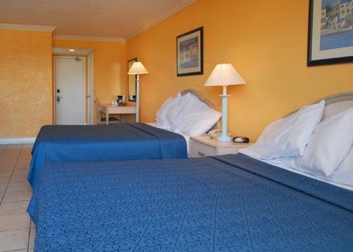 Holiday Inn Express & Suites Nassau Quarto foto